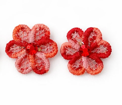 Florecitas Mini Stud Earrings