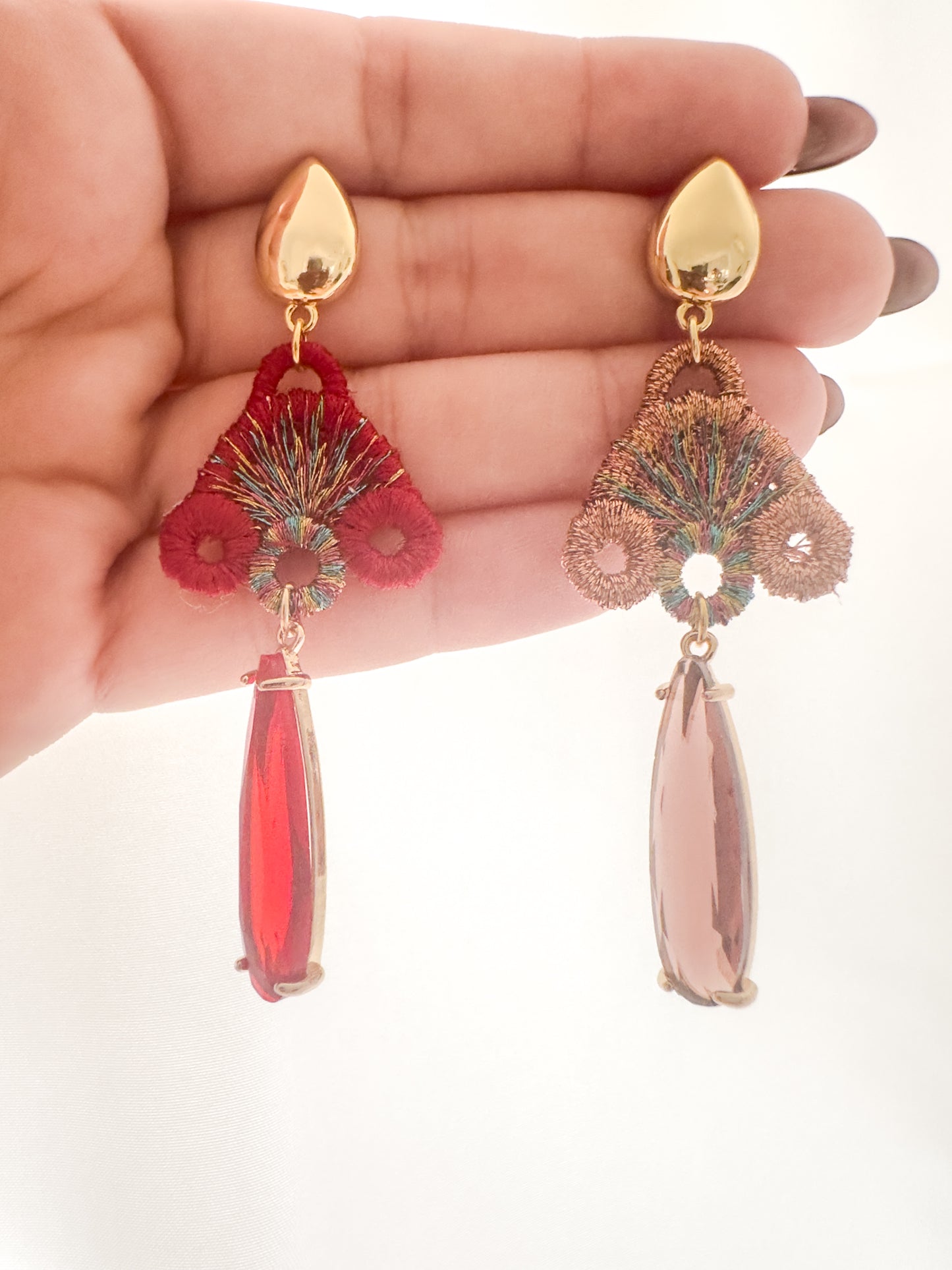 Encanto de Navidad Earrings