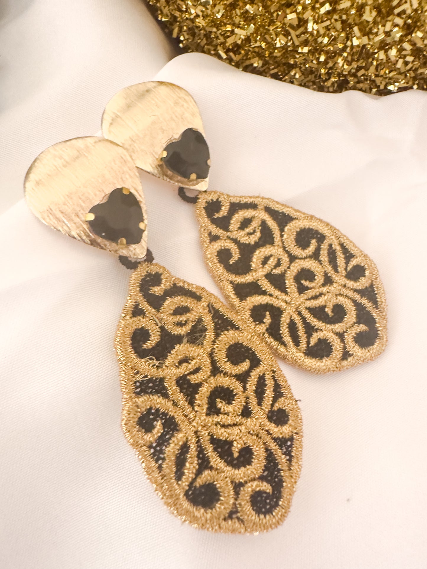 Noche de Amor Earrings