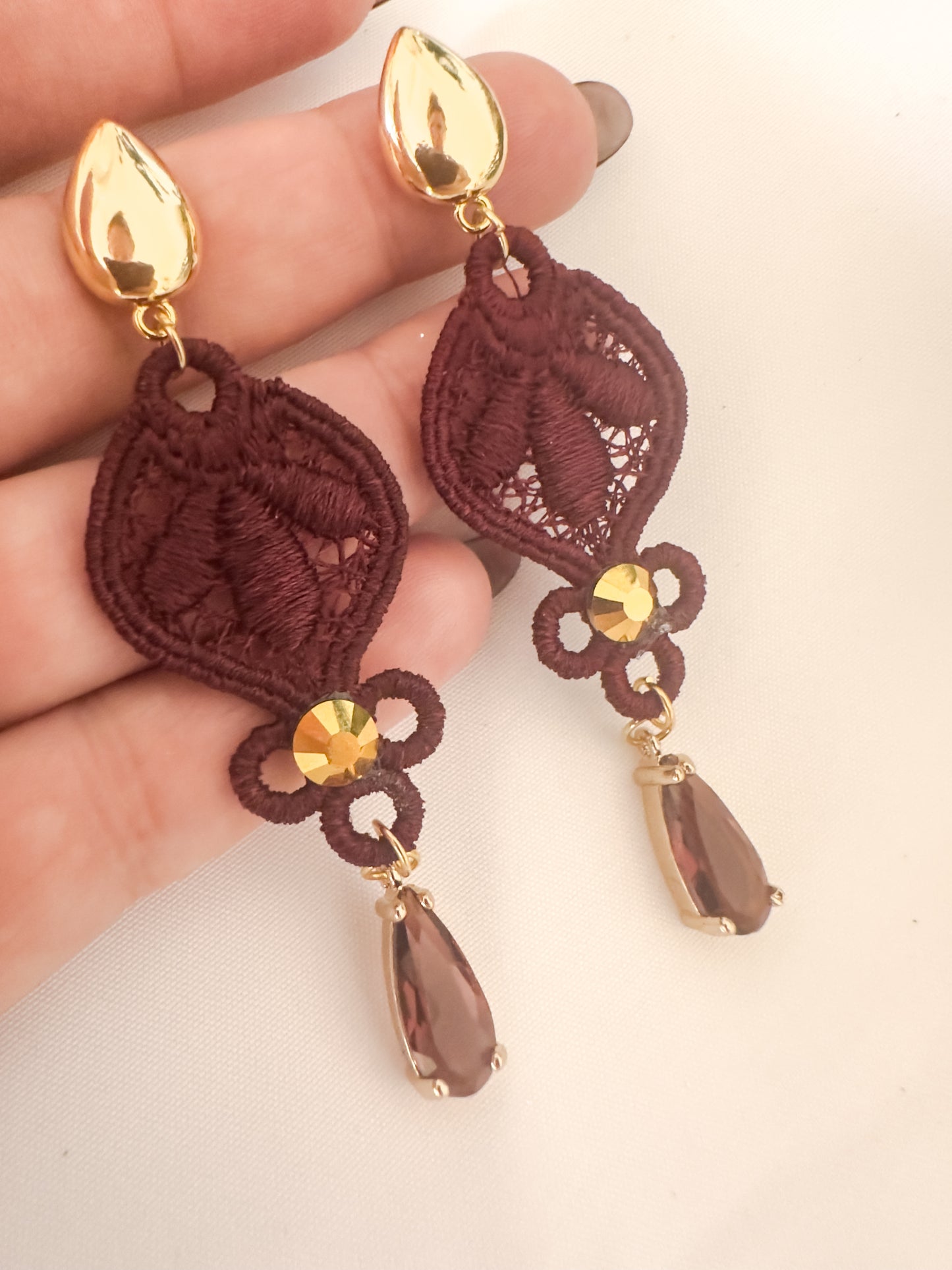 Flor de Diciembre Earrings