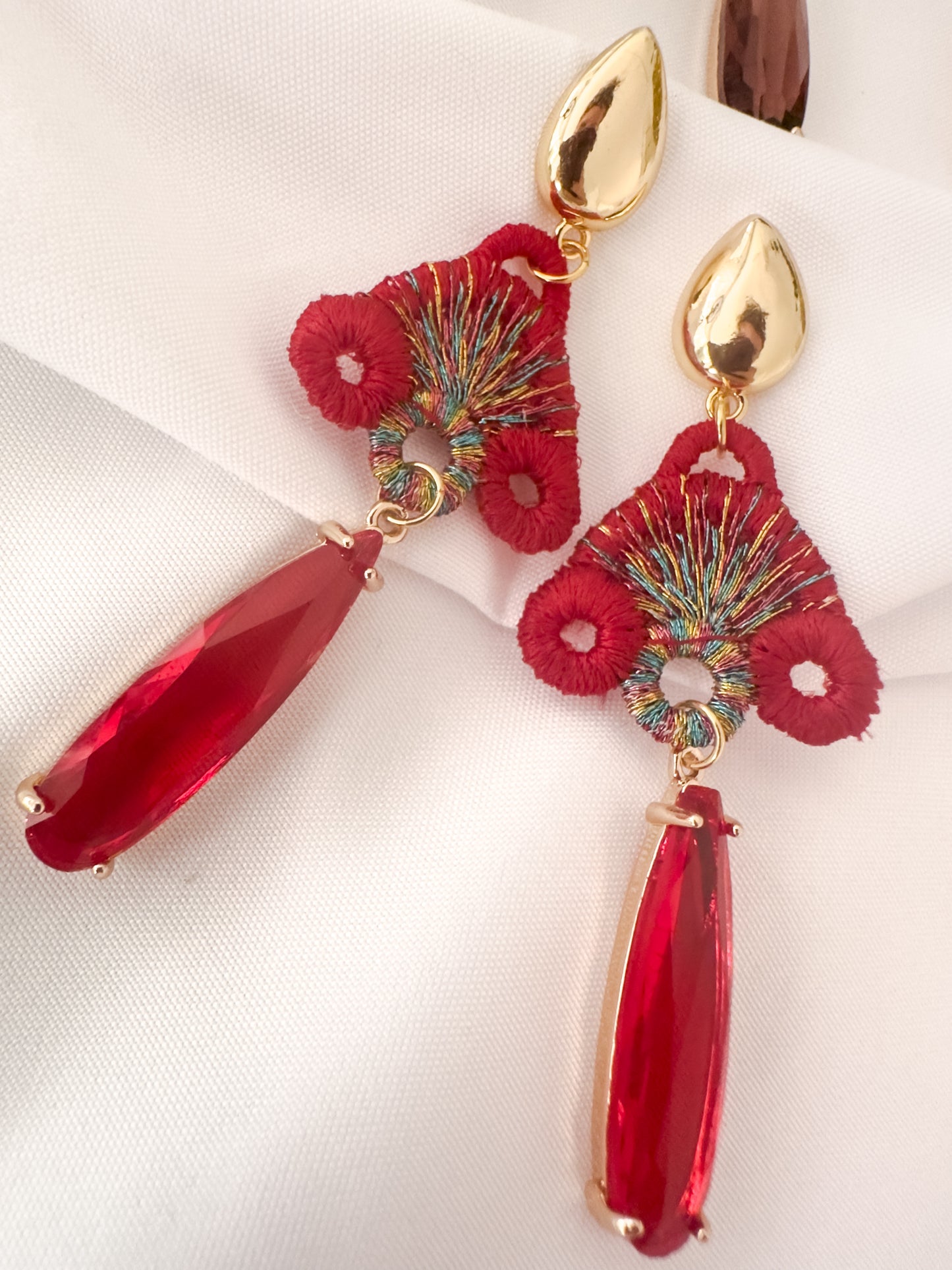 Encanto de Navidad Earrings