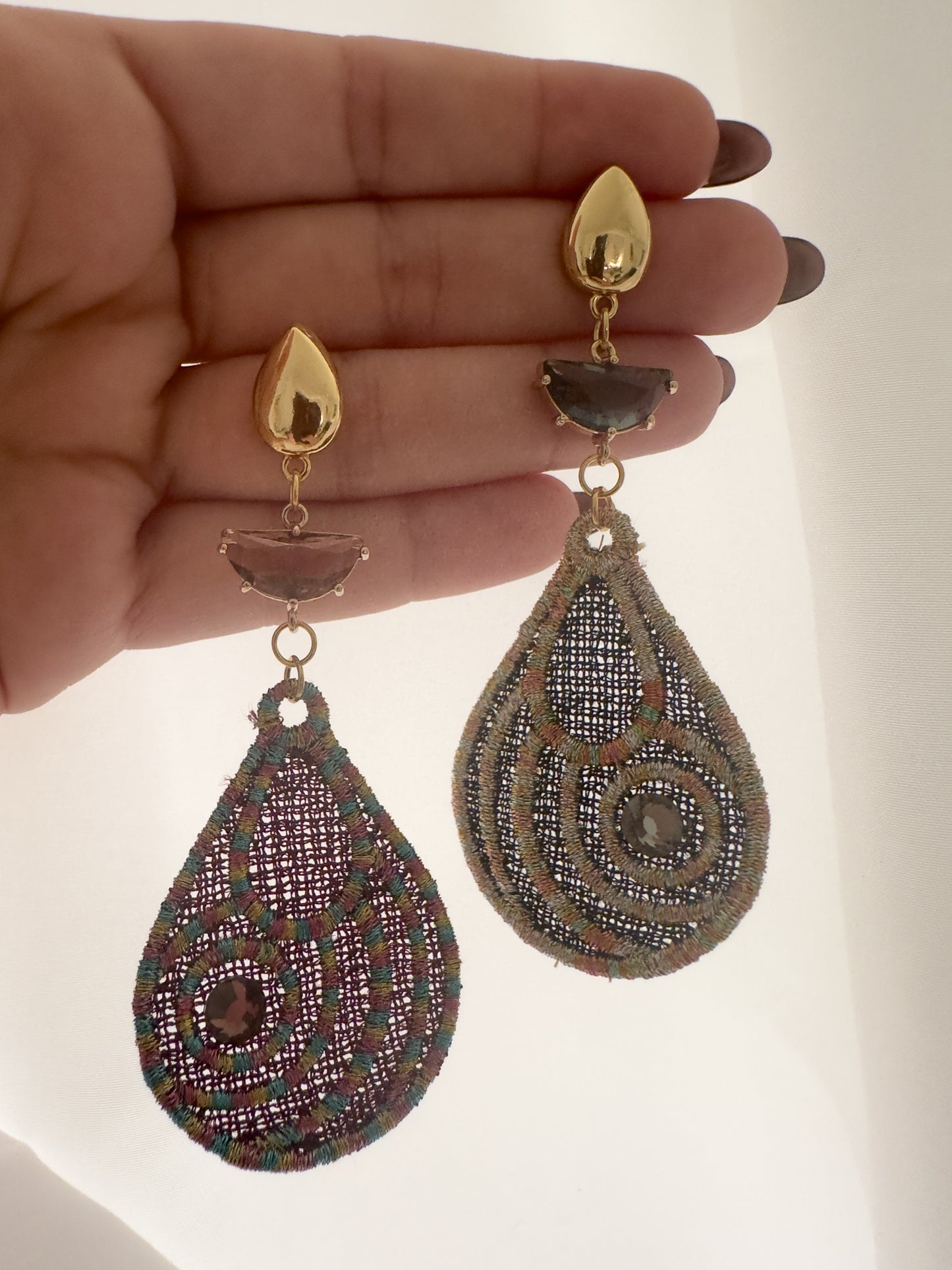 Noche Buena Earrings