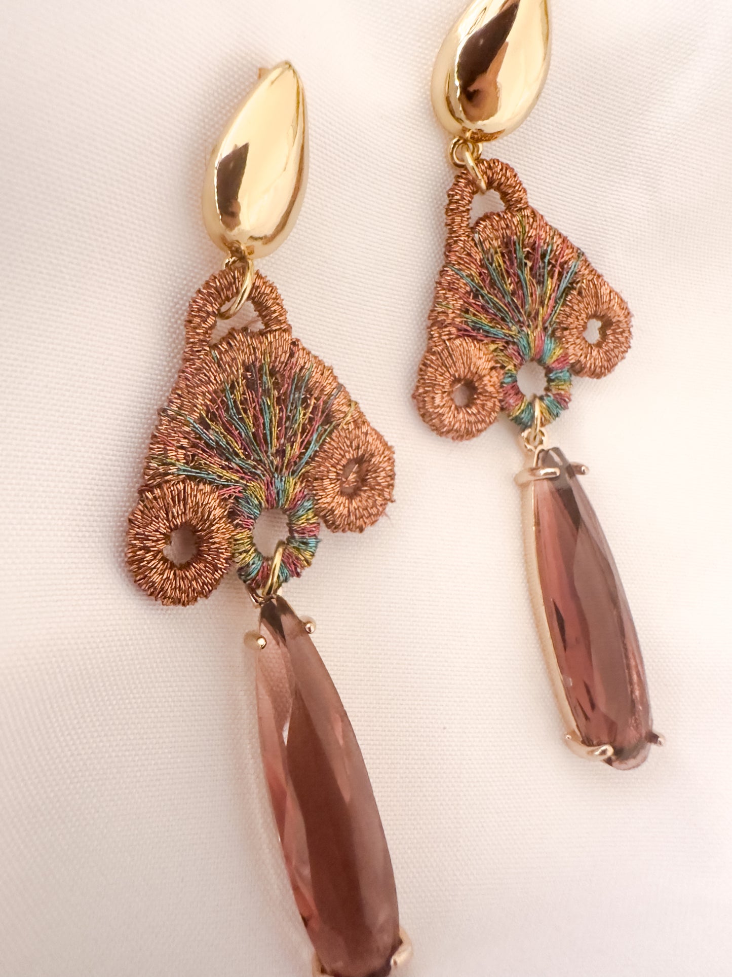 Encanto de Navidad Earrings